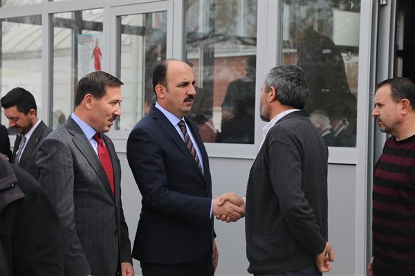 Başkan Altay, esnaf ve vatandaşlarla bir araya geldi