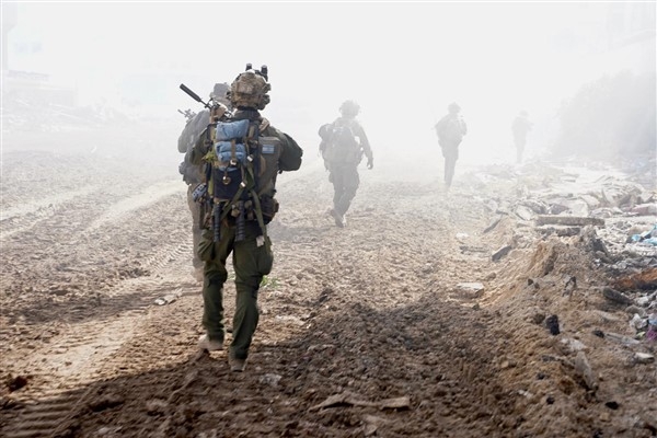 IDF: Muharebe ekibinin askerleri Han Yunus'un Al Karara bölgesinde savaşıyor