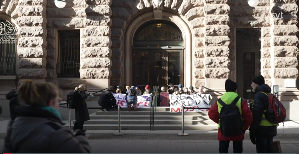 Climate activists blocked the main entrances to the Swedish Parliament