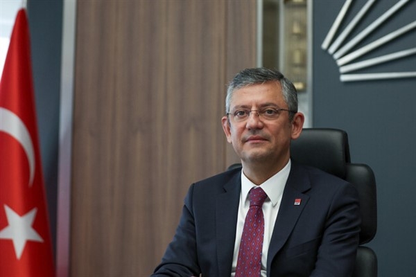 CHP Genel Başkanı Özel: İzmir’i kimseye karıştırtmayız, kimseye bulaştırtmayız