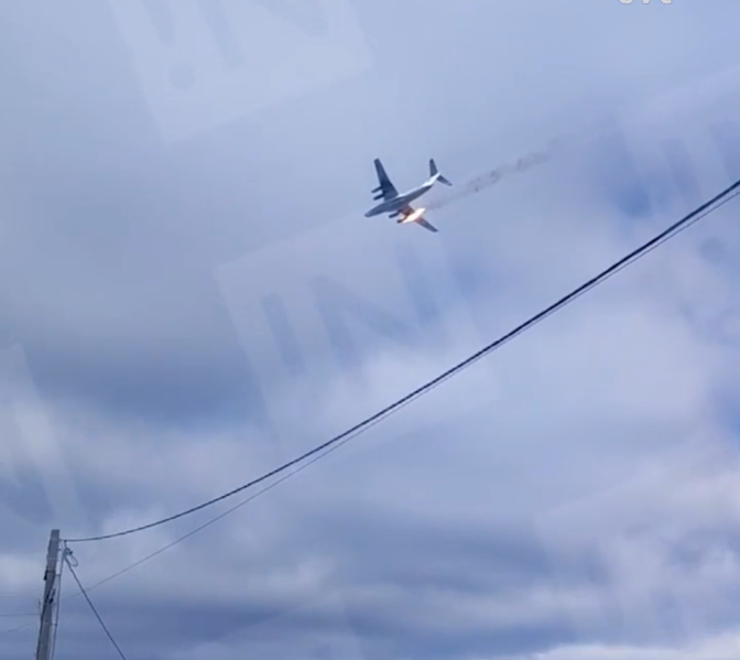 Rusya'da askeri nakliye uçağı düştü