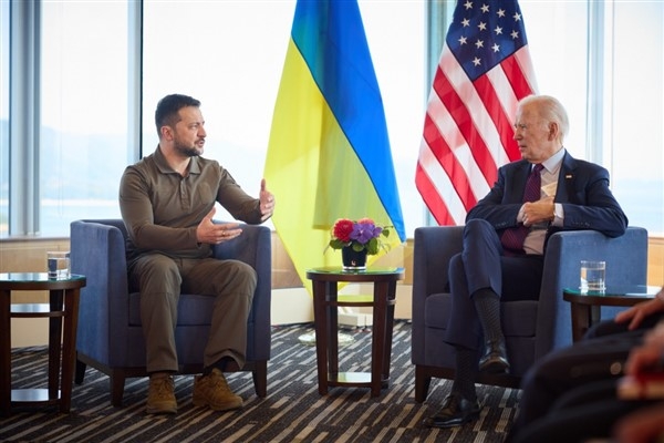 ABD’den Ukrayna’ya 300 milyon dolarlık askeri yardım paketi