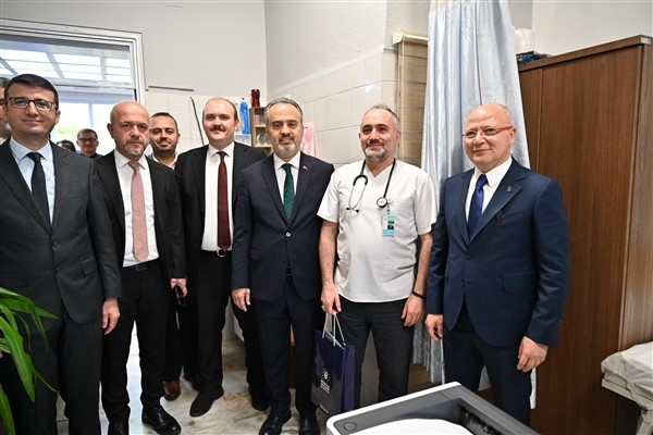 Başkan Aktaş'tan Ali Osman Sönmez Onkoloji Hastanesi’ne ziyaret