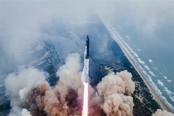 NASA'nın Artemis Misyonu, SpaceX Starship test uçuşu ile ilerliyor
