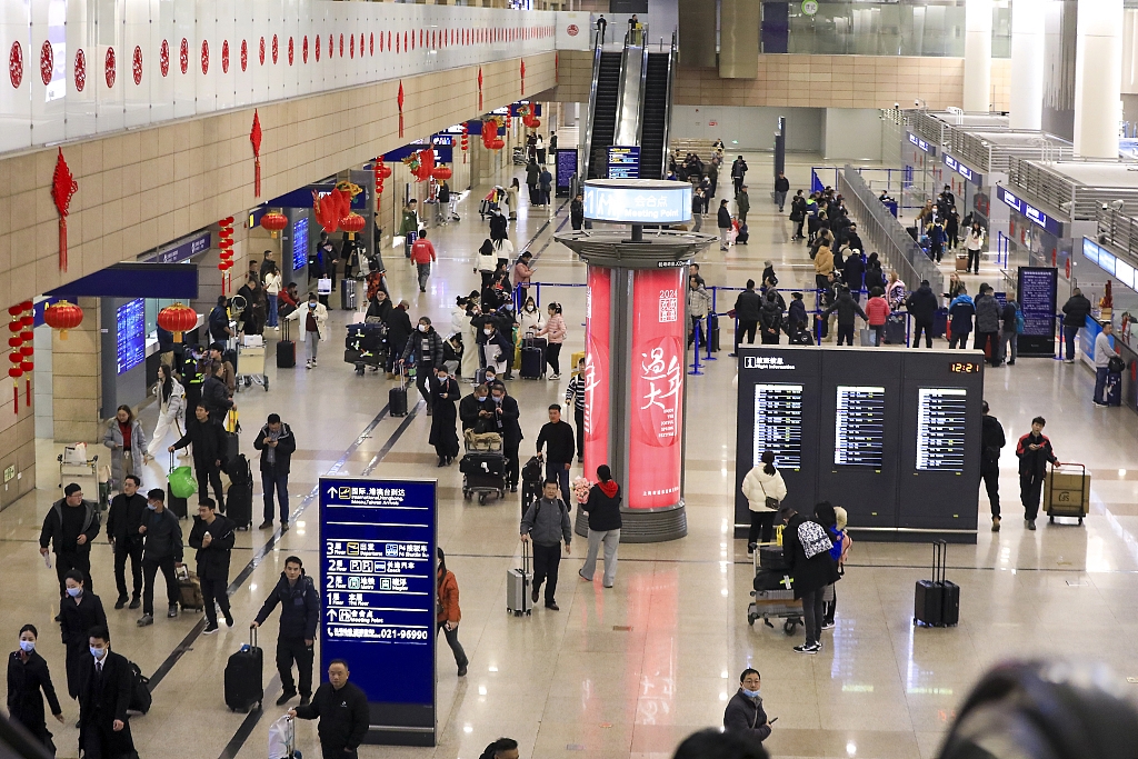 Uluslararası yolcu uçuşları istikrarlı bir şekilde artıyor