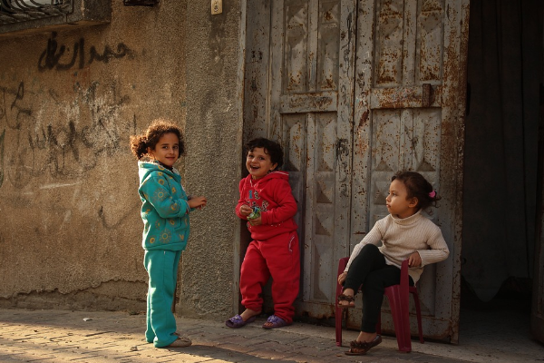 UNRWA: Gazze'de 200 sosyal hizmet uzmanı acil ihtiyaç sahibi ailelere ulaştı