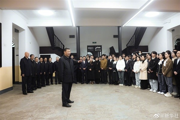 Xi Jinping Hunan'da incelemelerde bulundu