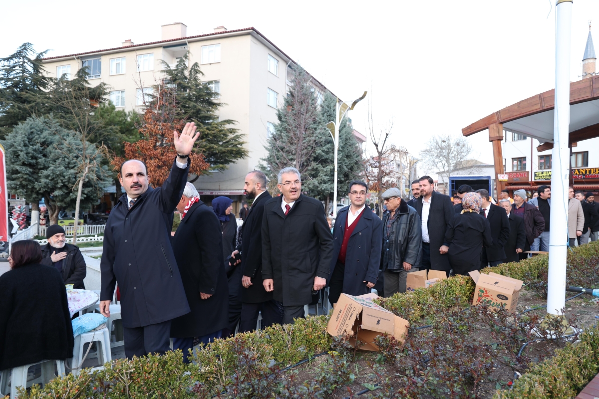 Bursa Milletvekili Varank ve Başkan Altay, Akşehirlilerle iftarda buluştu
