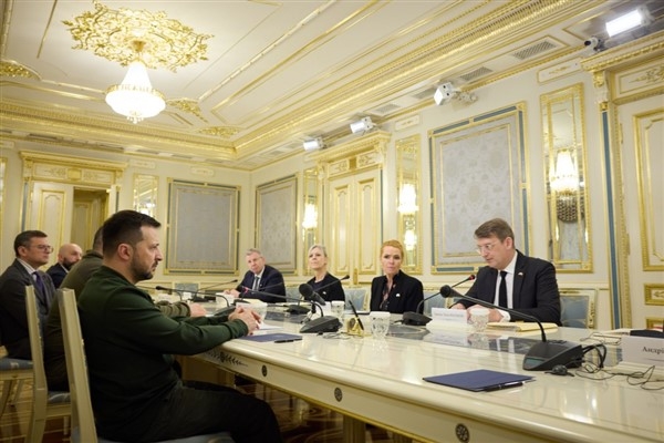 Zelenski, Danimarka Başbakan Yardımcısı ve Savunma Bakanı Poulsen ile görüştü