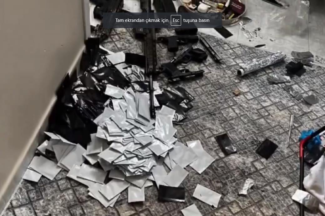 Uyuşturucu tacirleri polisle çatıştı 5 zanlı yakalandı