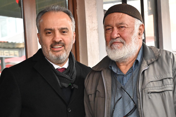 Bursa’da 50 bin emekliye bayram destek çekleri ulaştırıldı