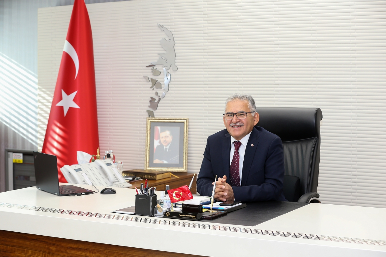 Başkan Büyükkılıç'tan Kadir Gecesi mesajı