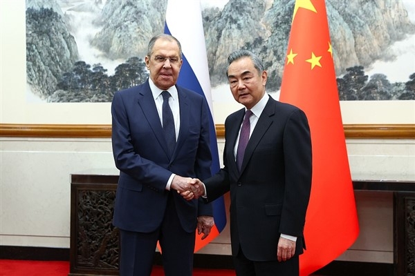 Rusya Dışişleri Bakanı Lavrov, Çinli mevkidaşı Wang ile görüştü