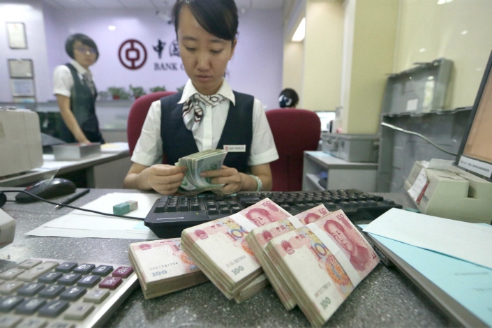 Çinli bankalar 3 ayda 1,3 trilyon dolar kredi verdi
