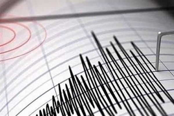 Papua Yeni Gine'de 6,5 büyüklüğünde deprem oldu