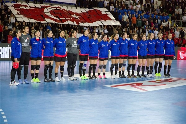 A Milli Kadın Hentbol Takımı'nın EHF 2024 Kadınlar Avrupa Şampiyonası rakipleri belli oldu