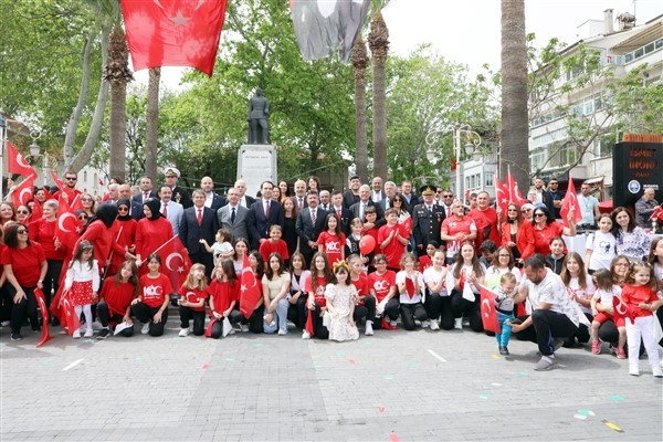 Mudanya'da 23 Nisan Ulusal Egemenlik ve Çocuk Bayramı etkinliklerle kutlandı