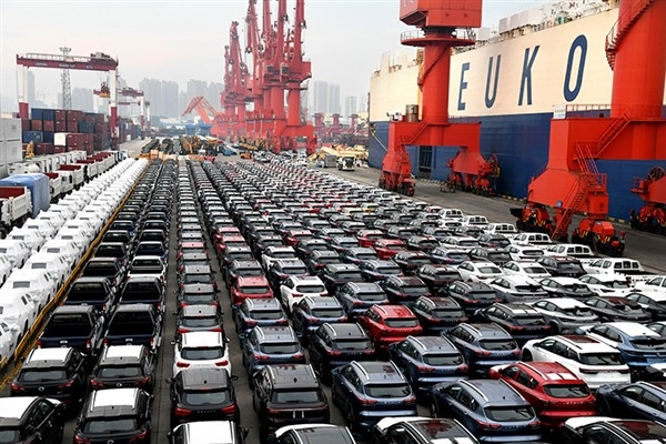 Çin’de otomobil ihracatının hem hacmi hem de fiyatları yükseliyor