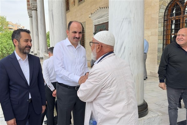 Başkan Altay, Hacıveyiszade Cami’nde vatandaşlarla buluştu