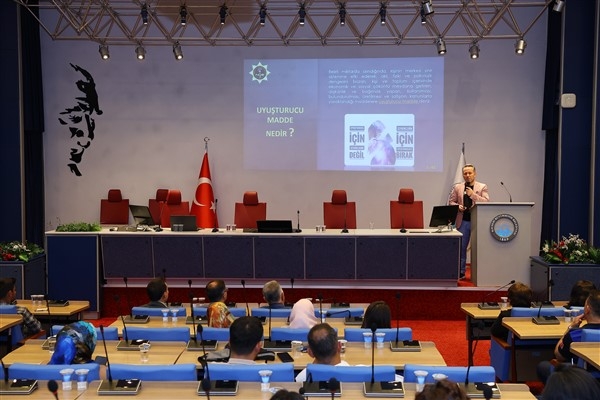 Kayseri'de ″Madde Bağımlılığı ile Mücadele ve Çözümleri Eğitim Programı″ düzenlendi