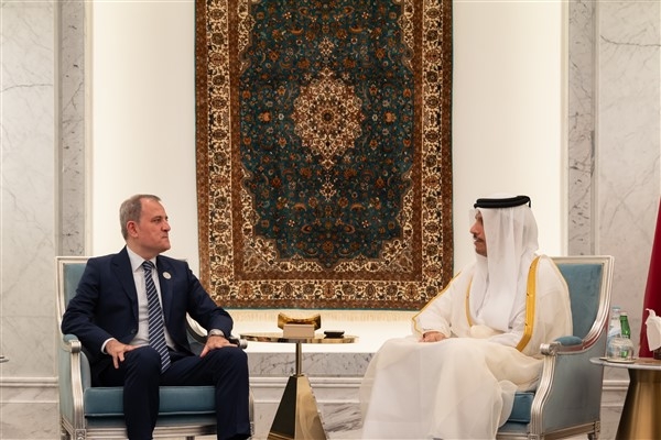 Katar Dışişleri Bakanı Al Sani, Azerbaycan Dışişleri Bakanı Bayramov ile görüştü
