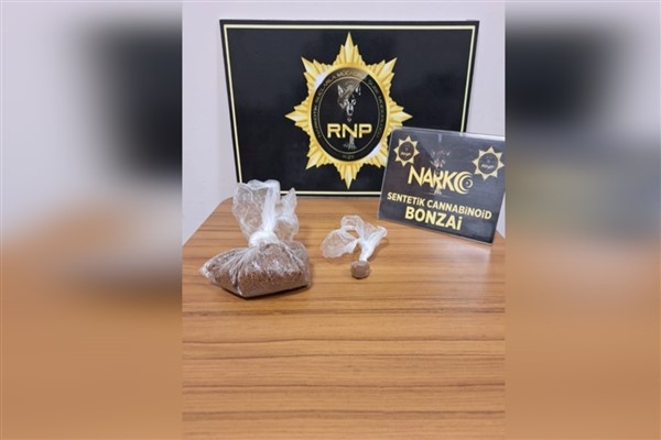 Rize'de uyuşturucu operasyonunda 2 şahıs tutuklandı