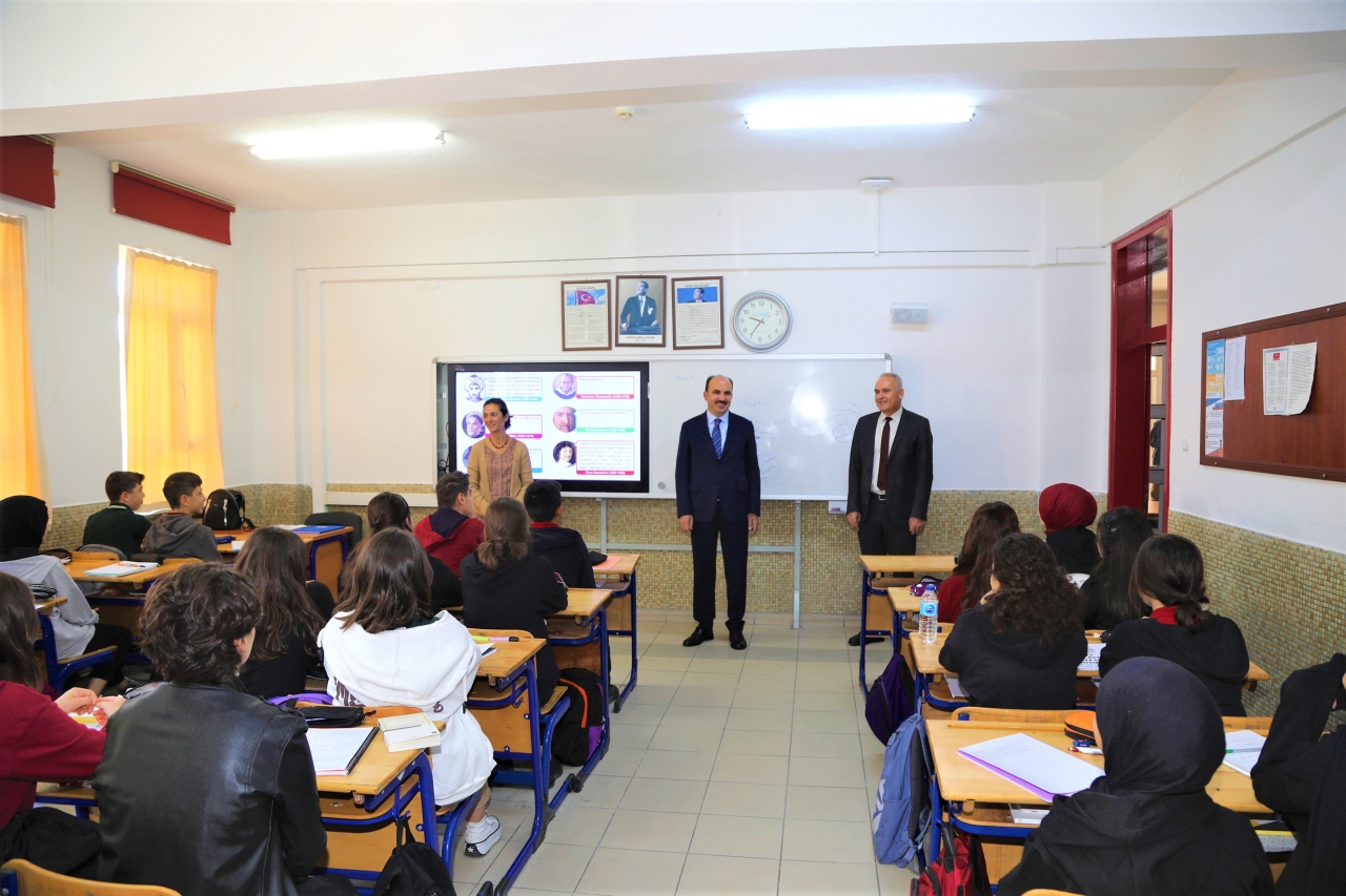 Başkan Altay: Öğrencilere yönelik sosyal desteğimiz yıllık 126,5 milyon lira