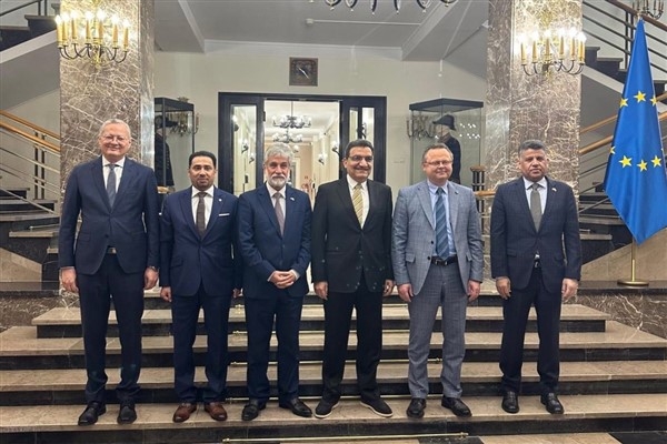 Katar’ın Polonya Büyükelçisi Fakhroo için veda töreni düzenlendi