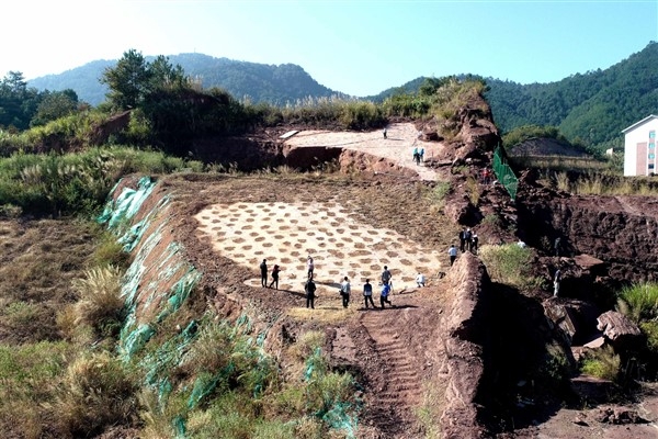Fujian’da dünyanın en büyük dinozor izi bulundu