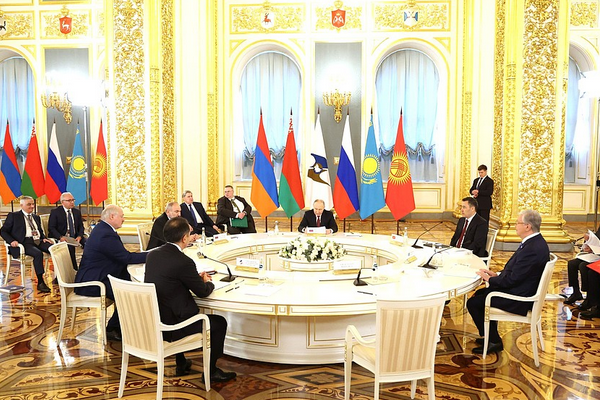 Rusya Devlet Başkanı Putin, Yüksek Avrasya Ekonomik Konseyi toplantısına katıldı