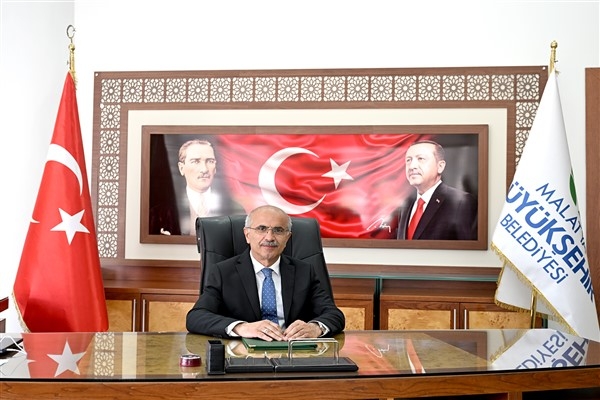 Başkan Er: Annelerimiz hoşgörünün, fedakarlığın, şefkat ve merhametin adıdır