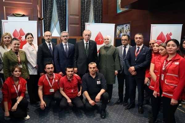 Cumhurbaşkanı Erdoğan, &Prime;Kan Ver Hayat Ver &Prime; programına katıldı