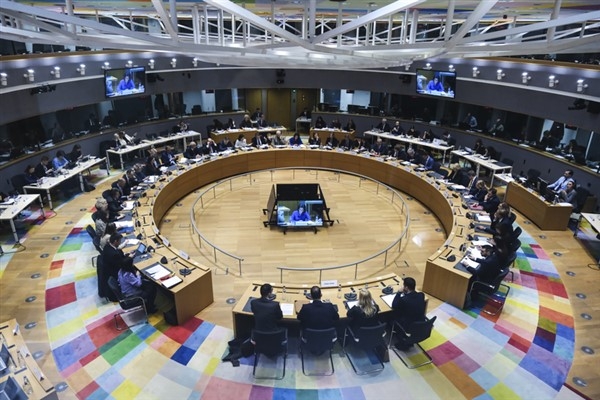 BMGK, Gazze'de tam ve derhal ateşkes çağrısı yapan kararı kabul etti
