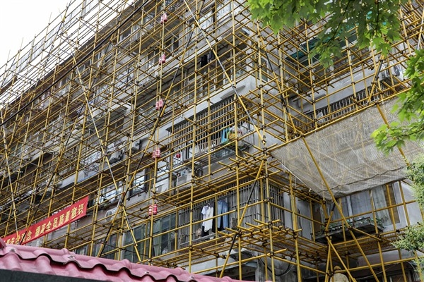 5 bin eski konut sitesinde bakım ve tadilat yapıldı