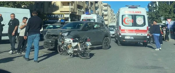 Şanlıurfa’da Gece Boyunca İki Ayrı Trafik Kazası: Yaralılar Hastaneye Kaldırıldı