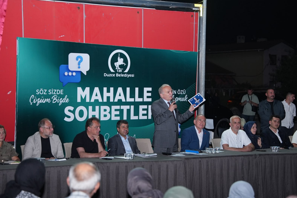 Başkan Özlü, Beyciler Mahallesi'nde vatandaşların taleplerini dinledi