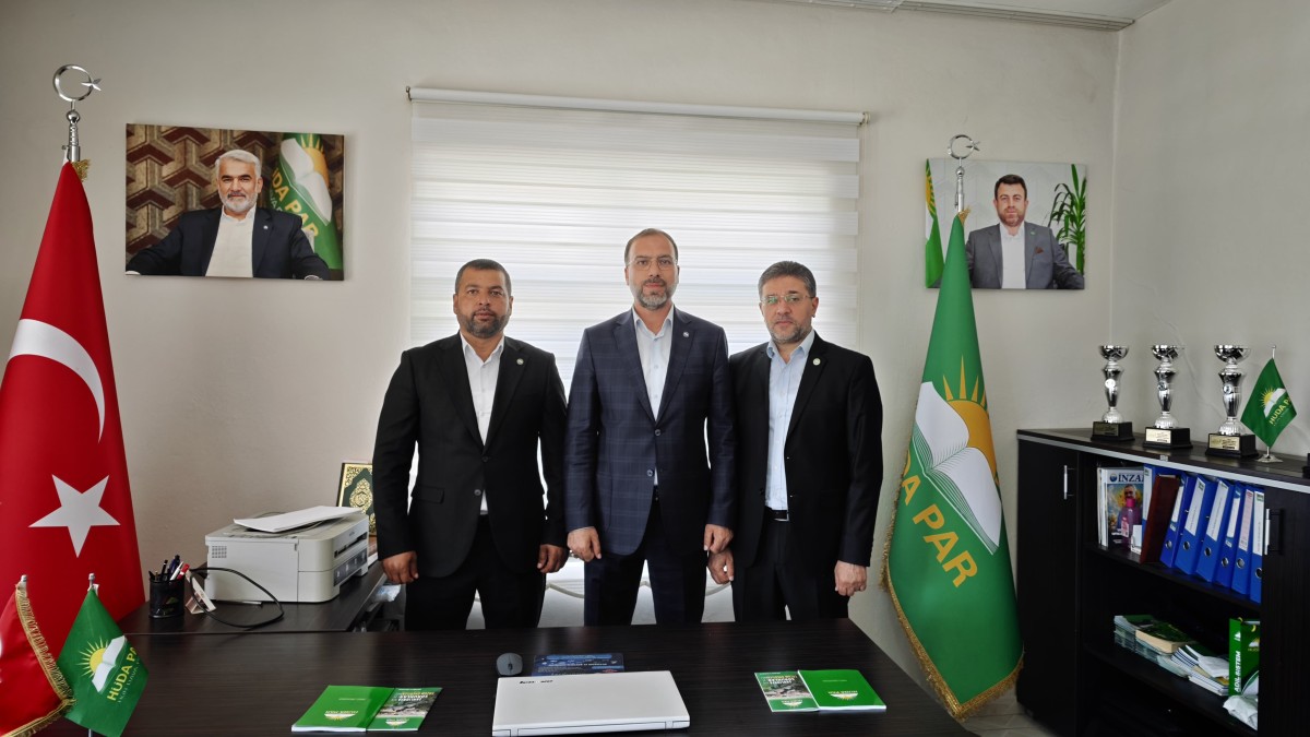 HÜDA PAR Siverek İlçe Kongresi gerçekleştirildi: Başkanlığı Celal Öztürk devraldı