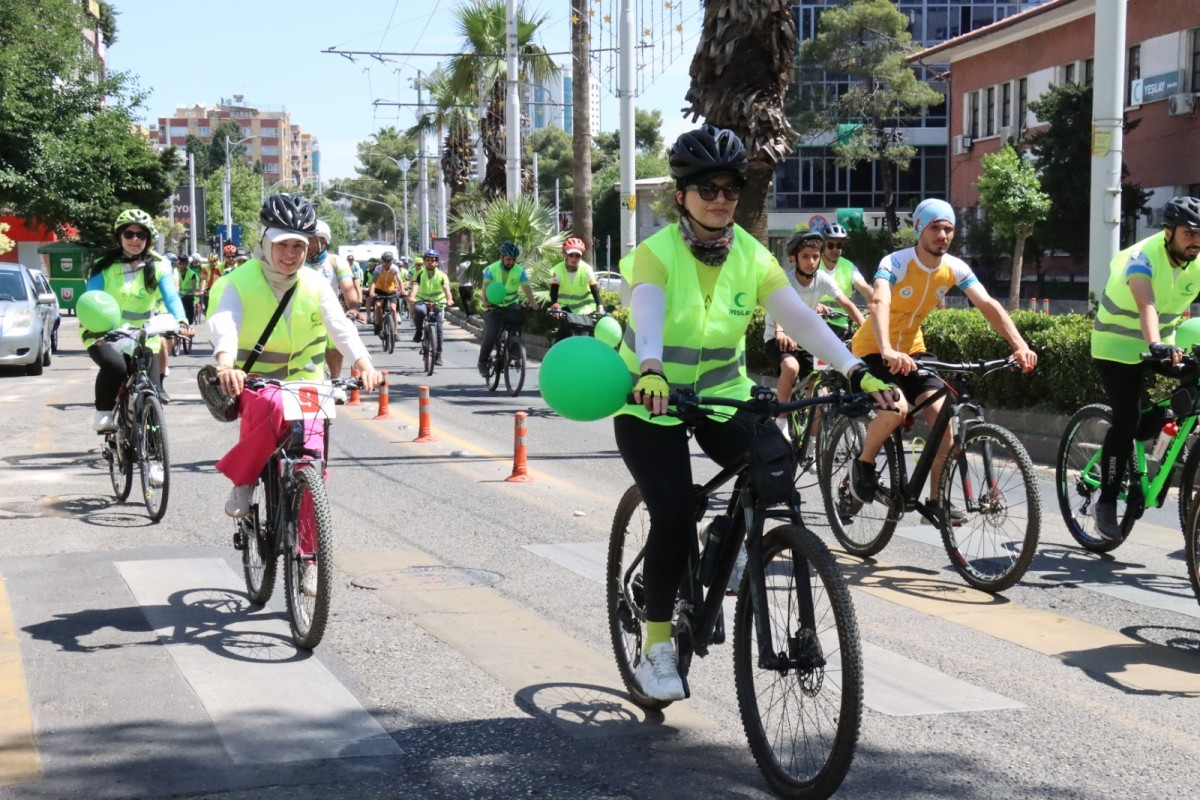 ŞANLIURFA’DA SAĞLIKLI YAŞAM İÇİN PEDAL ÇEVİRDİLER