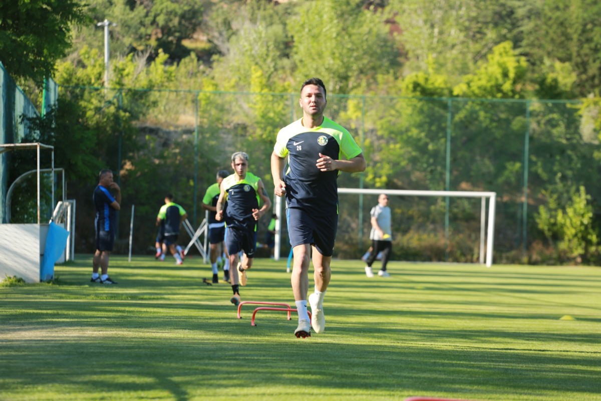 Şanlıurfaspor Kızılcahamam Kampında Tempoyu Artırdı