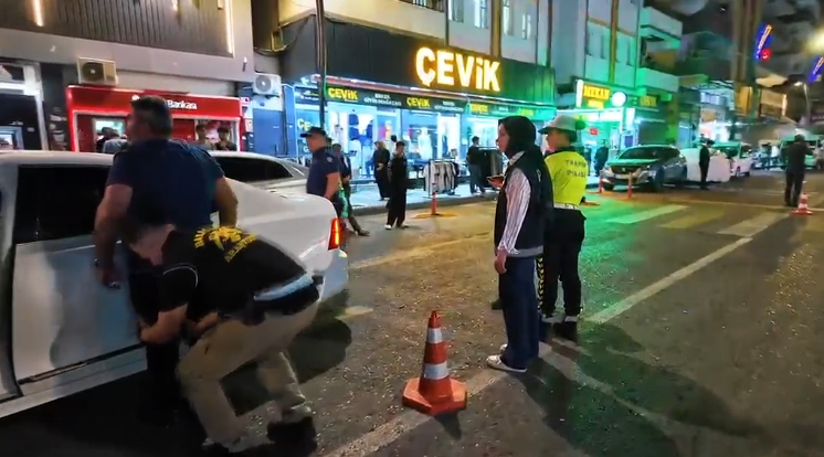 Şanlıurfa'da Huzur-63 Uygulaması: 28 Aranan Şahıs Yakalandı