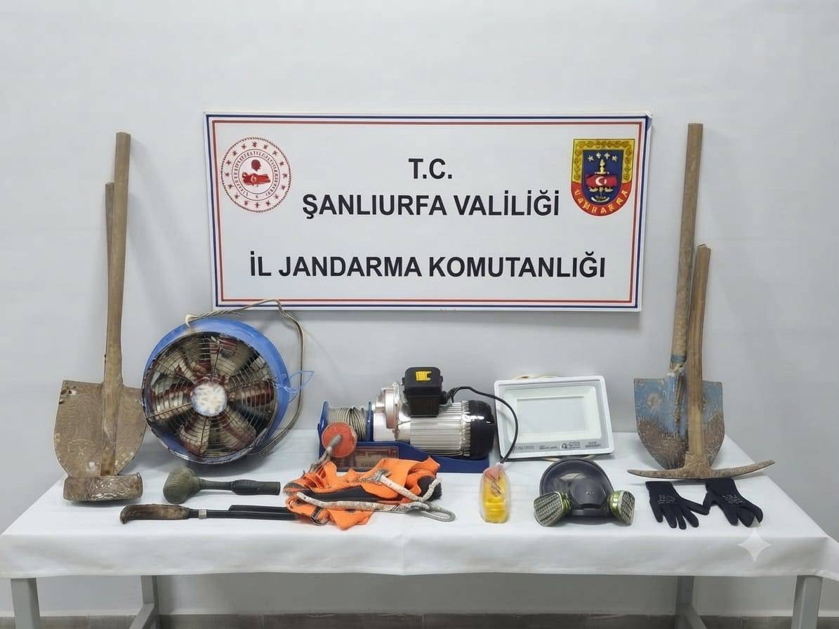 Eyyübiye’de Evde 25 Metrelik Define Çukuru Kazdılar