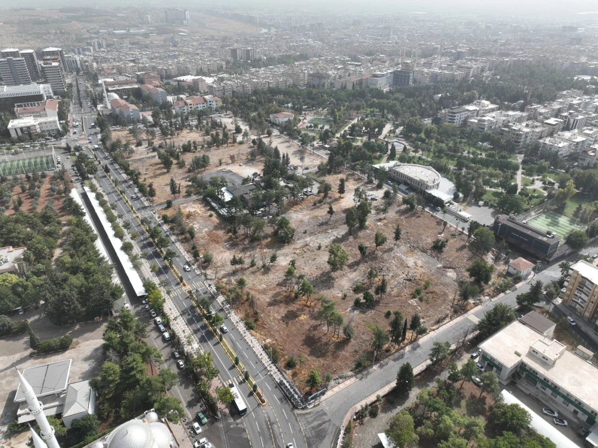 Şanlıurfa’da 300 Evler Arazisi Yşeil Alana Dönüşüyor: Proje Yarışması Düzenlenecek