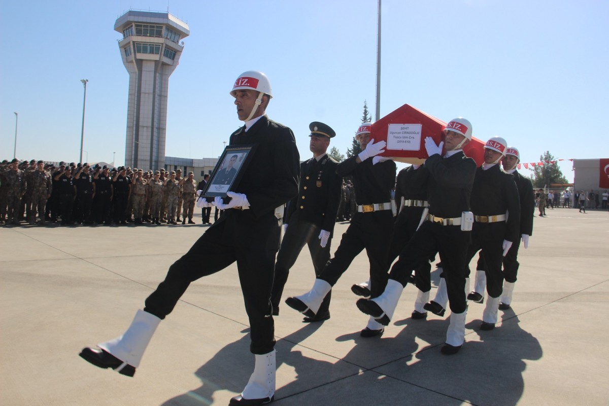 Şanlıurfa'da Şehit asker, törenle memleketine uğurlandı