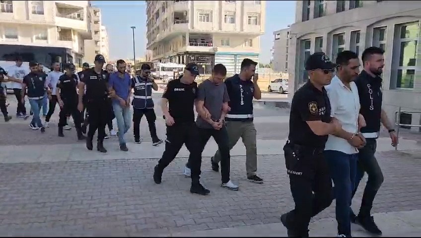 Şanlıurfa merkezli dolandırıcılık operasyonunda 9 zanlı tutuklandı